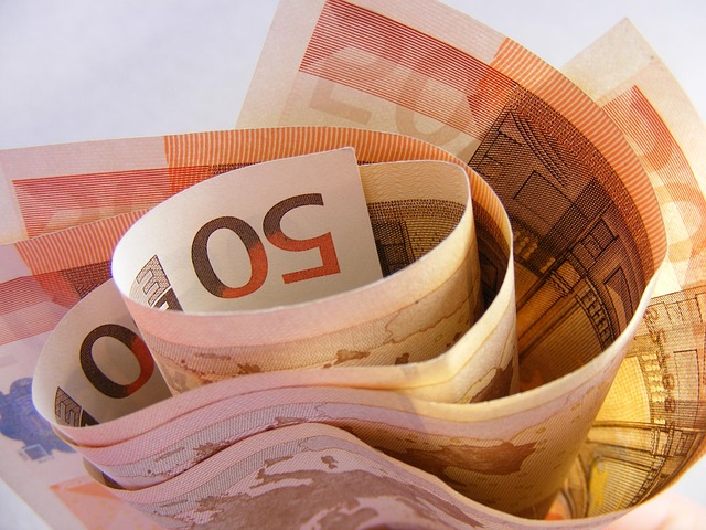 How the Fed’s Interest Rate Hikes Affect Your Wallet